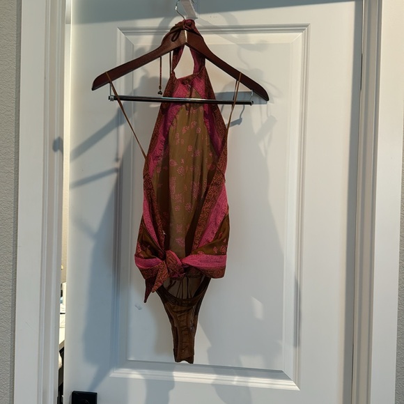 BNWT Free People Backless Halter Thong Bodysuit, sz Small - Picture 2 of 6